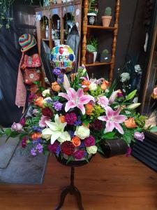 Algo elegante y exagerado para el cumpleaños del jardín del Edén.