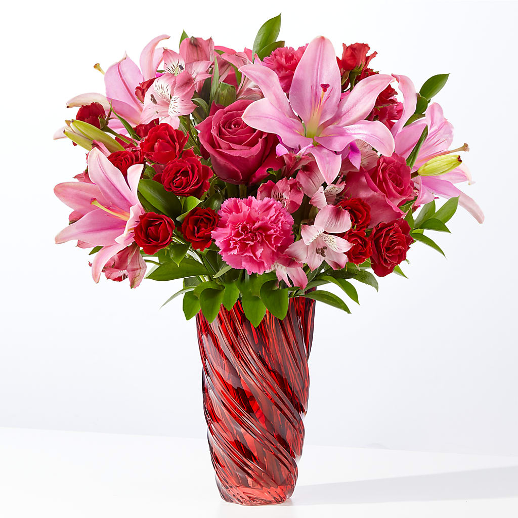 In Love Bouquet with Luxe Swirl Vase – Trail Florist Incorporated, Trail BC