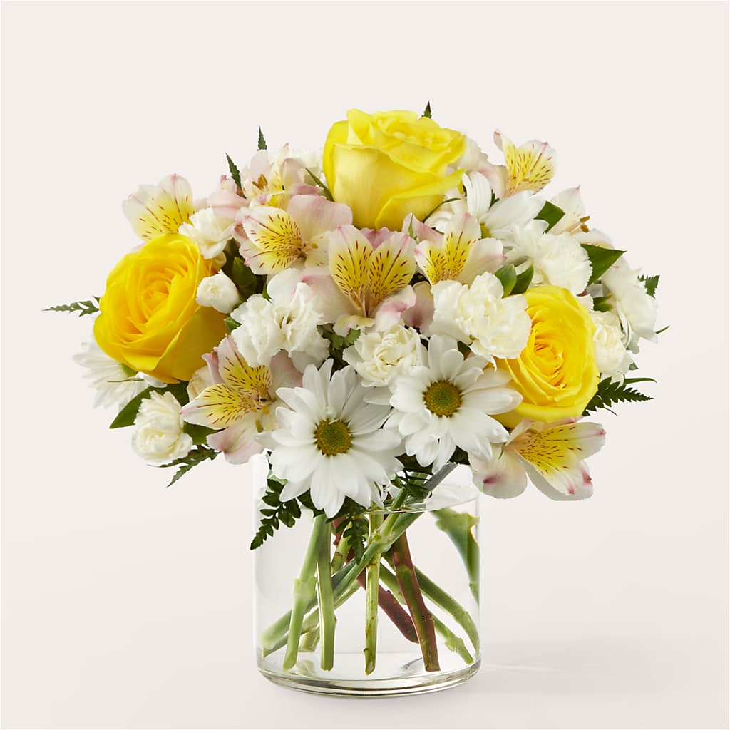 Gleeful Bouquet – Trail Florist Incorporated, Trail BC