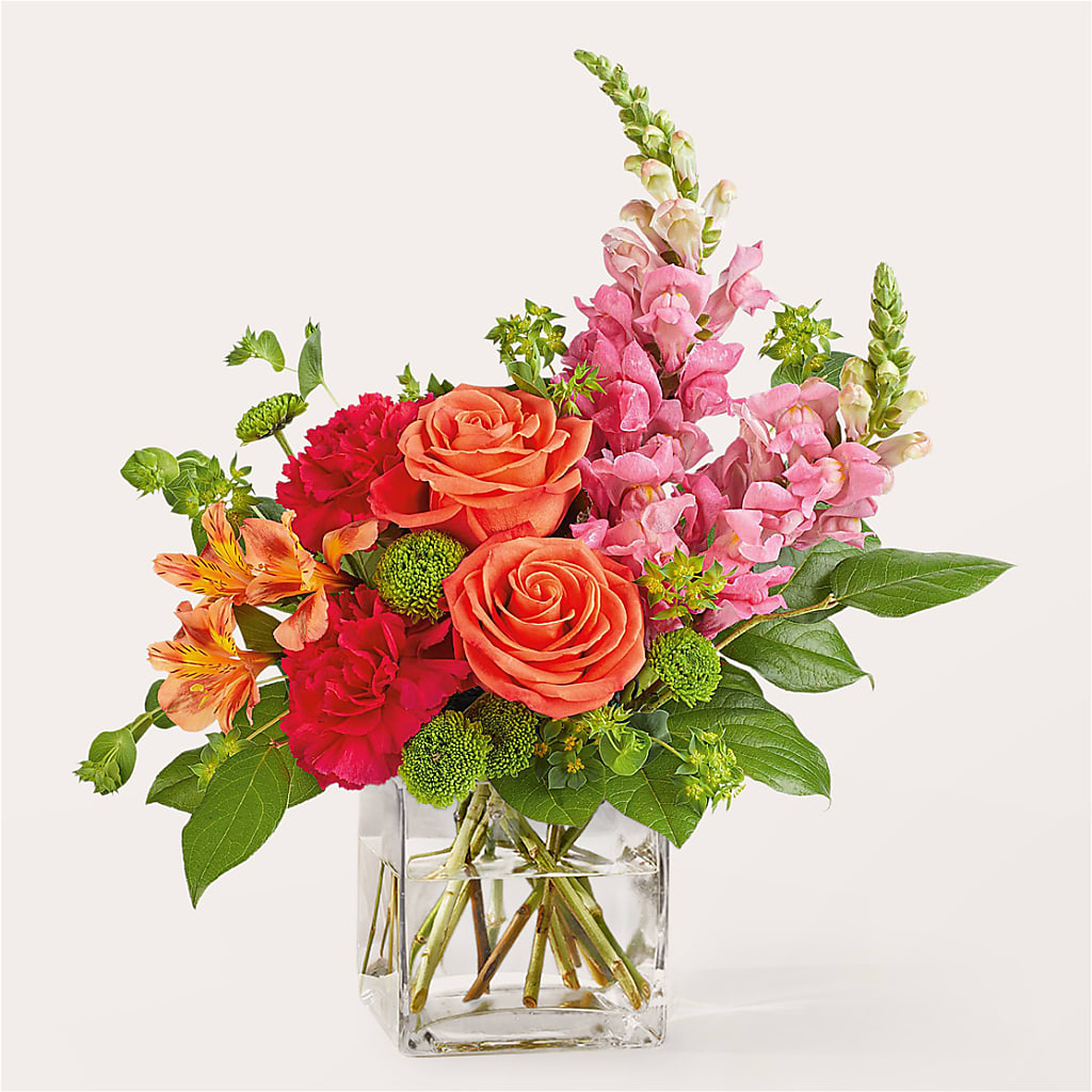 Cosmopolitan Bouquet – Trail Florist Incorporated, Trail BC