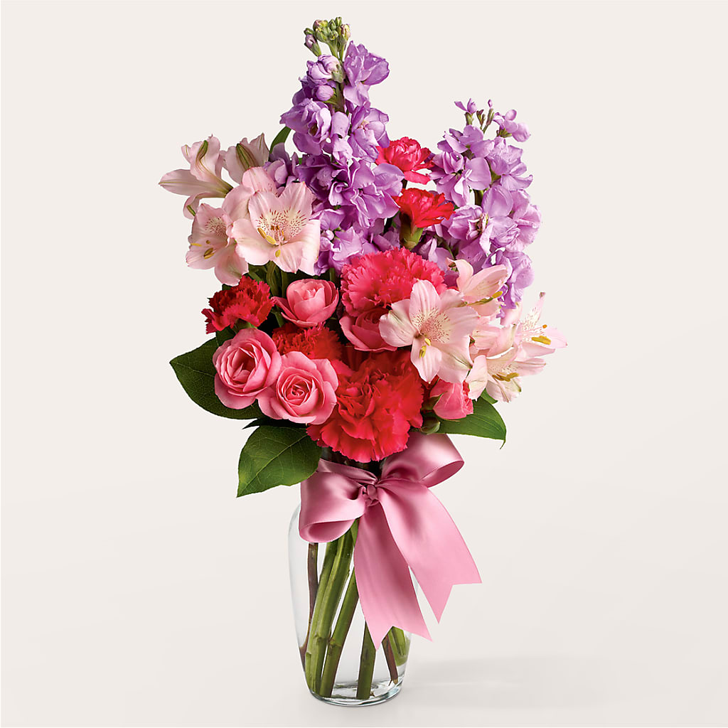 Main Character Bouquet – Trail Florist Incorporated, Trail BC