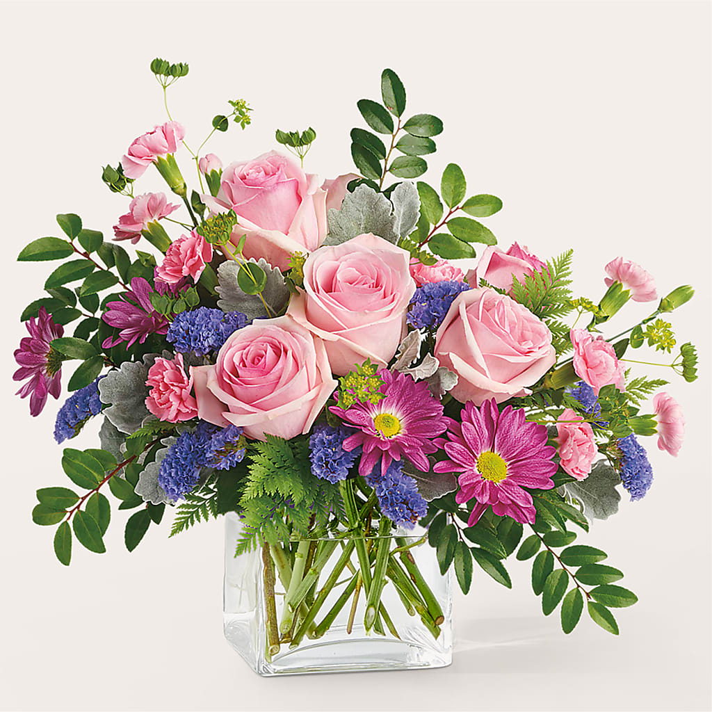 Starlet Bouquet – Trail Florist Incorporated, Trail BC