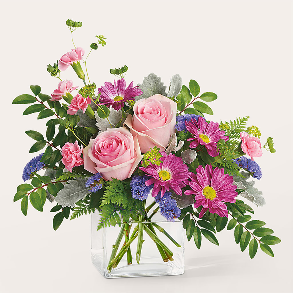 Starlet Bouquet – Trail Florist Incorporated, Trail BC