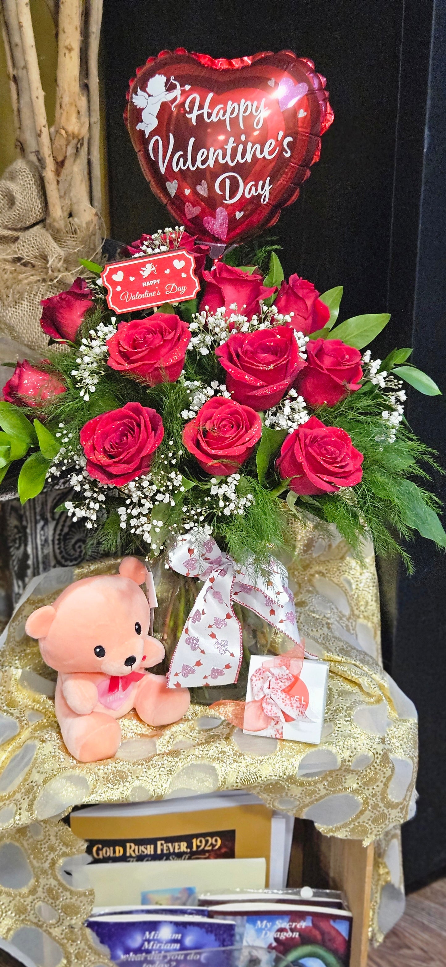 VALENTINES SPECIAL 12 medium stem ROSES ARRANGED WITH CHOCOLATES AND TEDDY BEAR