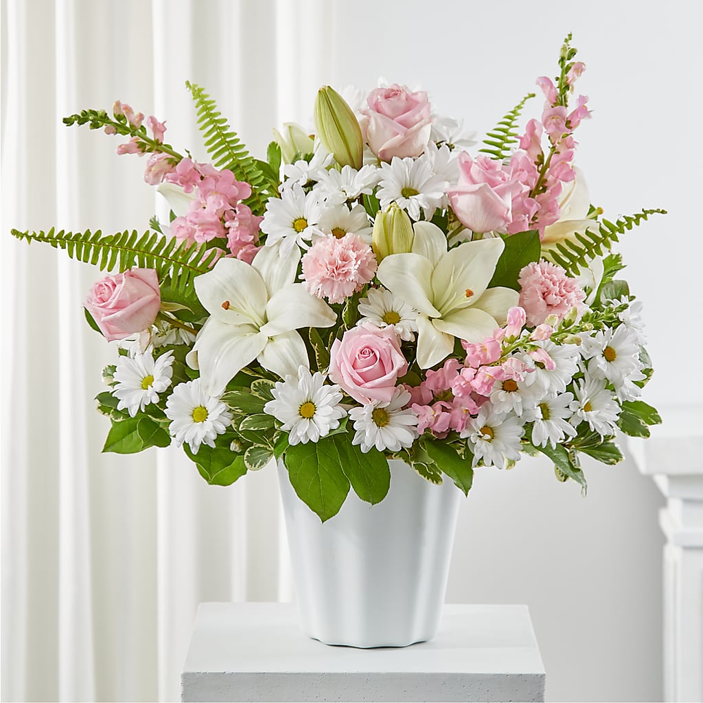 Soft Touch Tabletop Basket – Trail Florist Incorporated, Trail BC