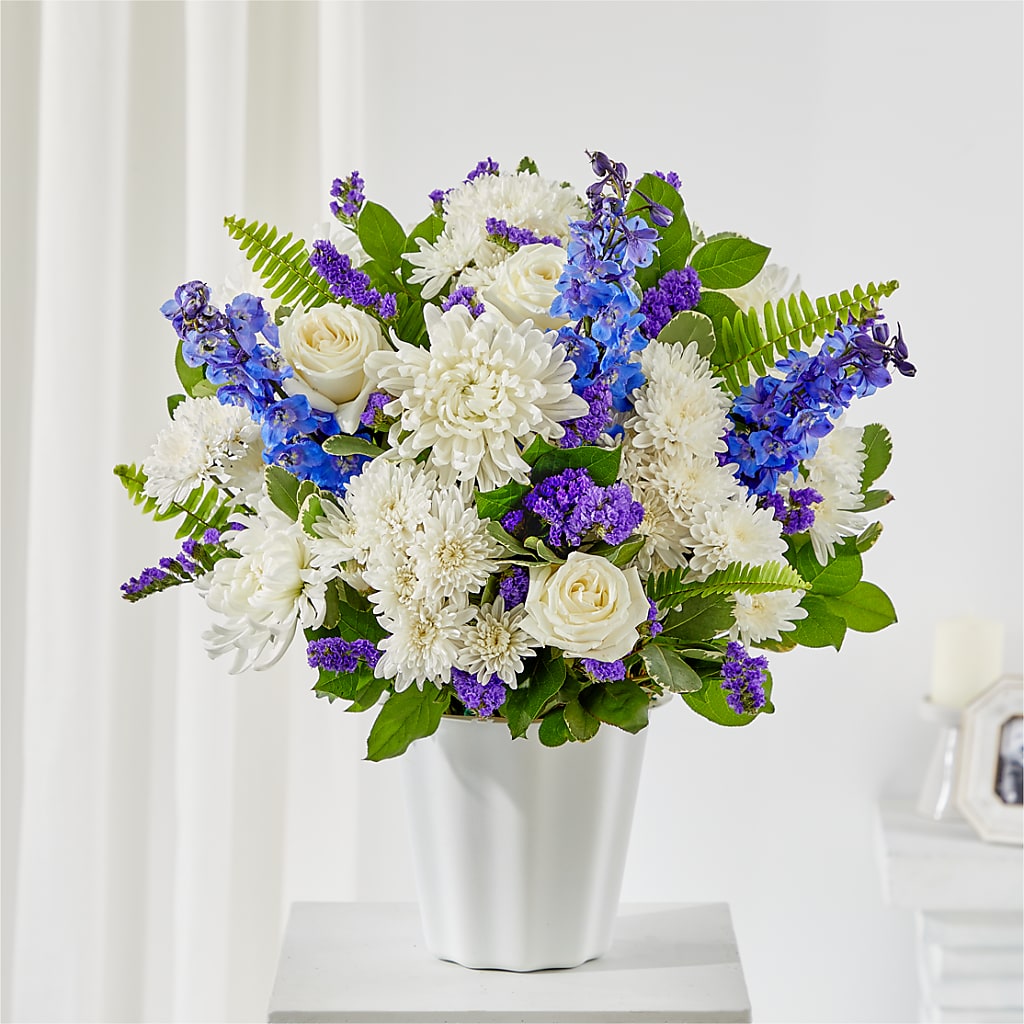 Hold Dear Tabletop Basket – Trail Florist Incorporated, Trail BC