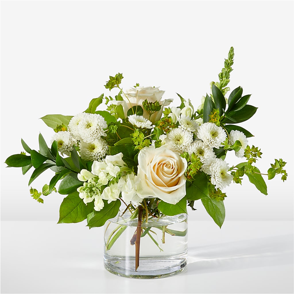 Hint of Vanilla Bouquet – Trail Florist Incorporated, Trail BC