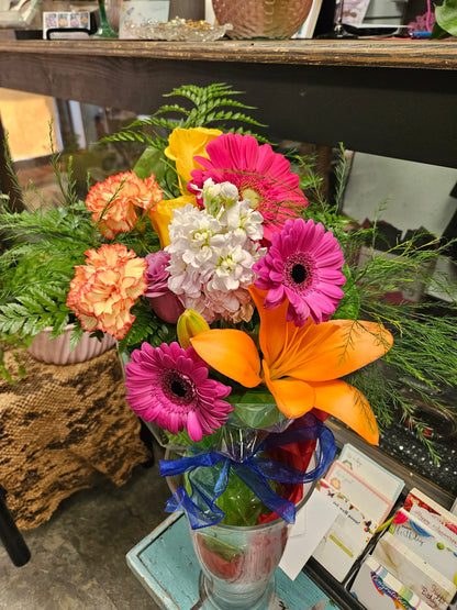 DESIGNER SELECTION –  Trail Florist Incorporated, Trail BC