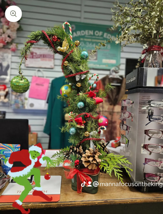 Merry Grinchmas tree