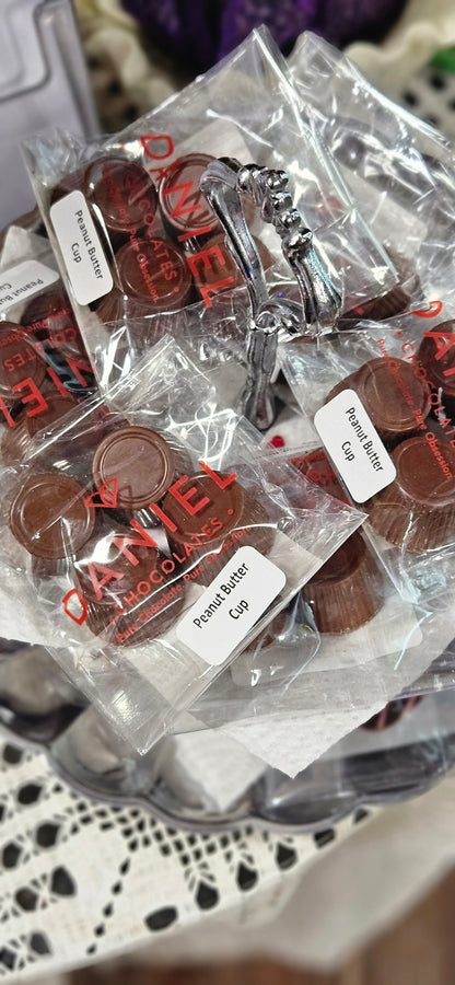 Gourmet 4 pice chocolate –  Trail Florist Incorporated, Trail BC