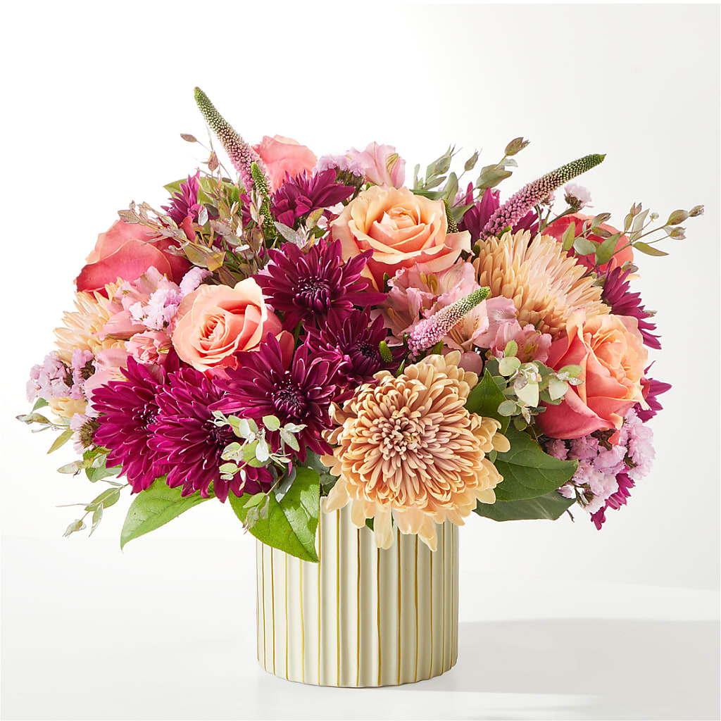 Berry Cobbler Bouquet with Ivory Vase –  Trail Florist Incorporated, Trail BC