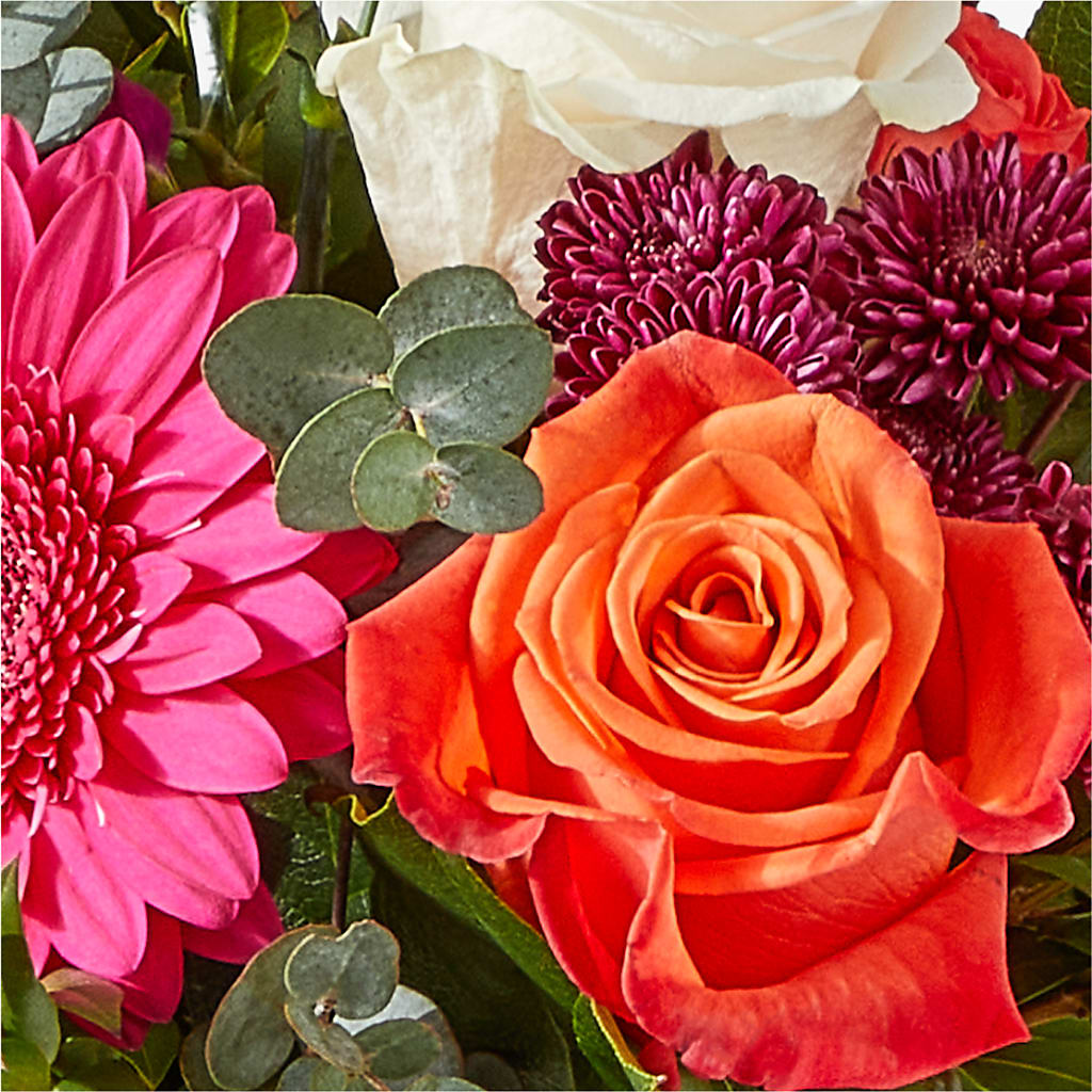 Smell the Roses Bouquet –  Trail Florist Incorporated, Trail BC
