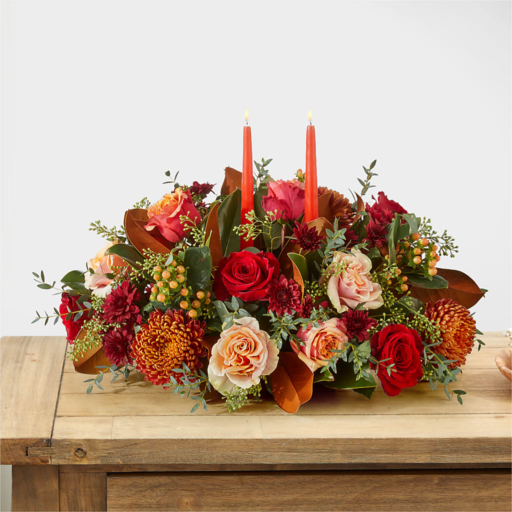 Gather Near Centerpiece –  Trail Florist Incorporated, Trail BC