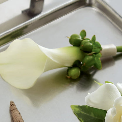 White Calla Boutonniere –  Trail Florist Incorporated, Trail BC